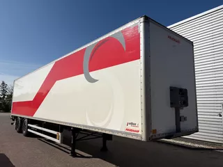 Fruehauf N/A FSRMD4 / DHOLLANDIA 2500 kg laadklep / ACCU'S / HARDHOUTENVLOER / GEISOLEERD /