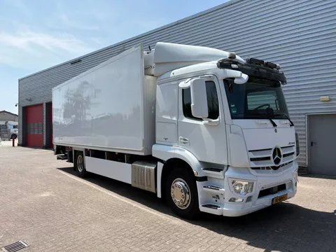 Mercedes-Benz Actros 1836 / SUPRA 950 KOELING / SLEEPCAB / LAADKLEP 2 TON / APK - TUV OKTOBER 2025 /
