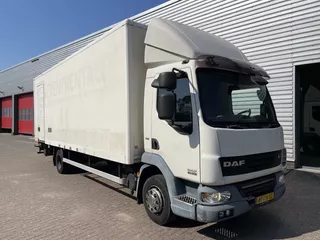 DAF LF 45 / HOLLAND TRUCK / DHOLLANDIA LAADKLEP / APK - TUV MAART 2024 /